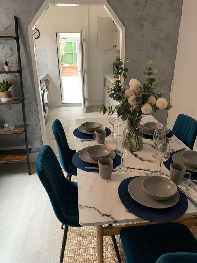 House Of Cosy Dots Villa Northampton Ngoại thất bức ảnh